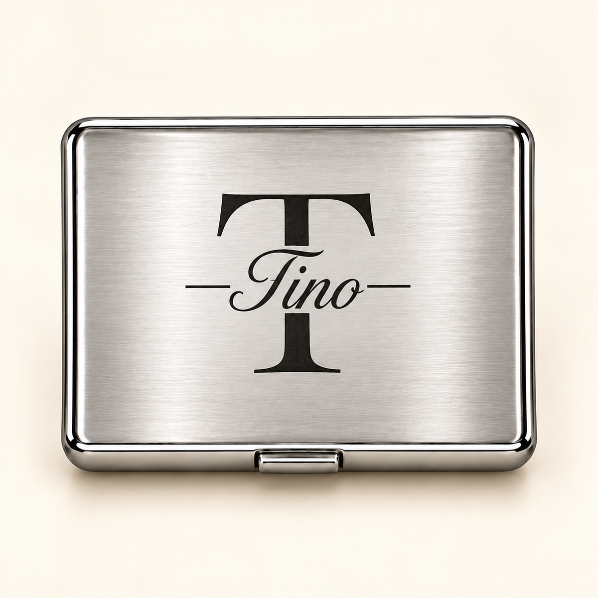 Personalisiertes Zigarettenetui mit Initiale und Wunschname – Monogramm